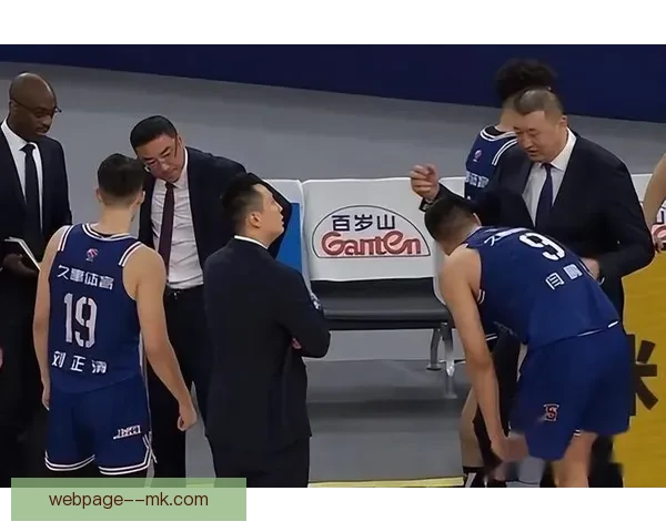 欧冠16强两回合策略深度解读赛程安排变化持续引发球迷激烈热议